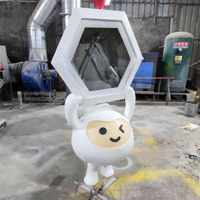 体育公园玻璃钢卡通雕塑